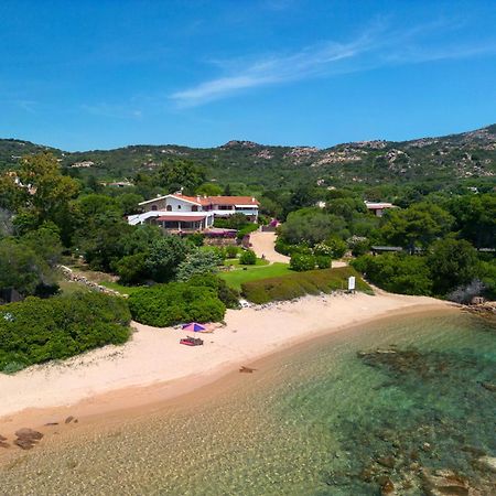 Baia Dorata Beach Apartment Porto Istana Kültér fotó