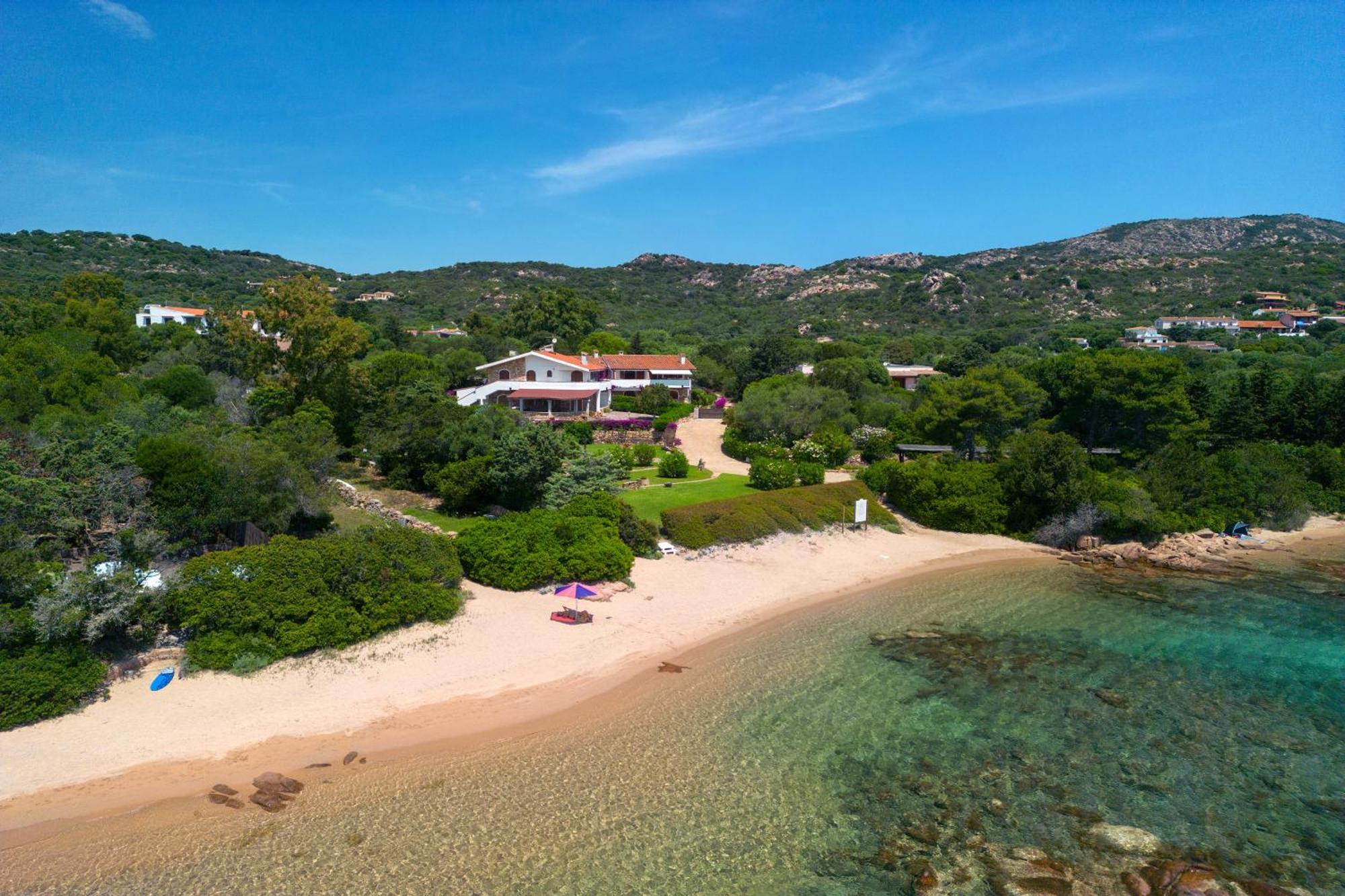 Baia Dorata Beach Apartment Porto Istana Kültér fotó