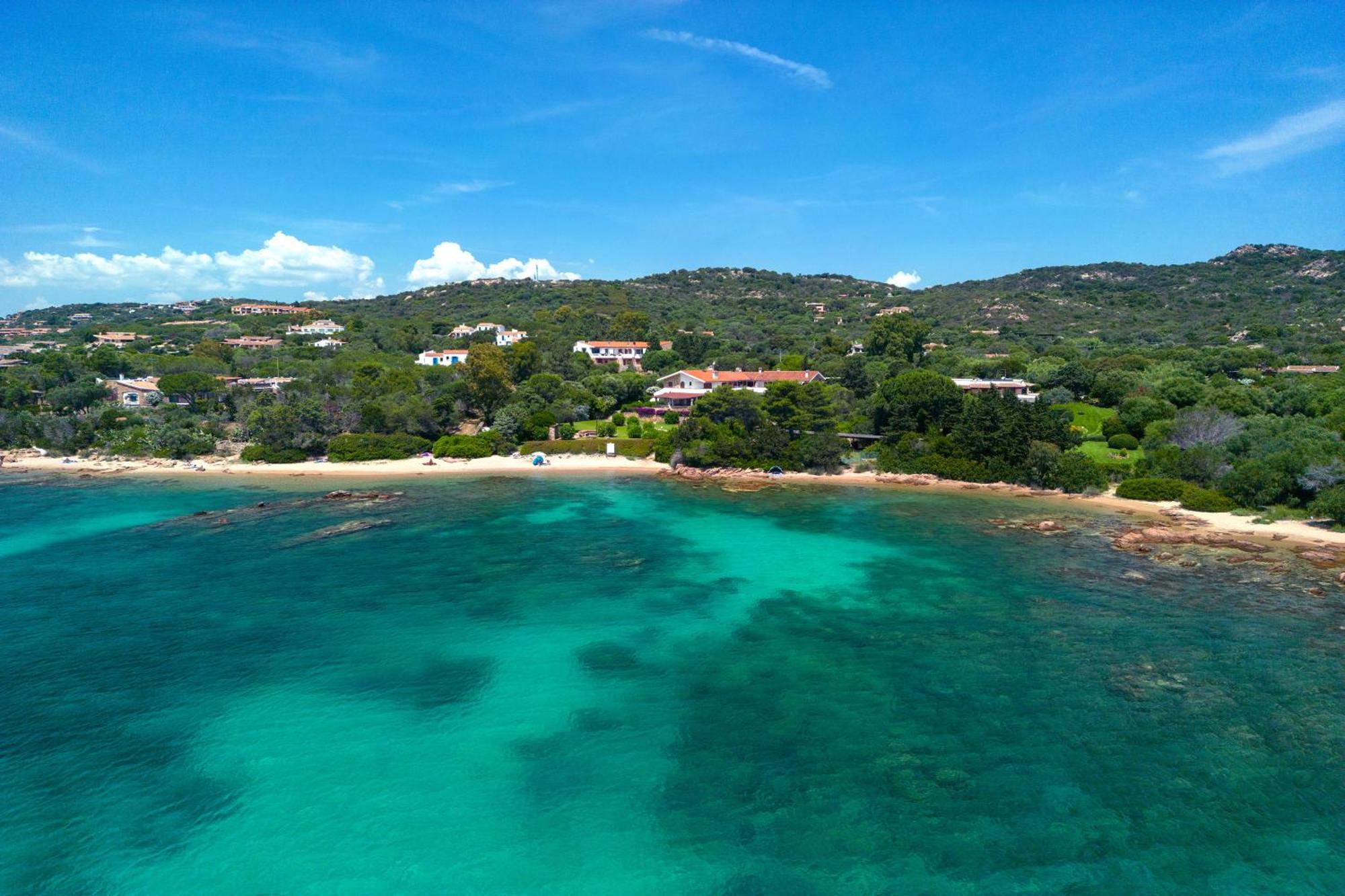 Baia Dorata Beach Apartment Porto Istana Kültér fotó