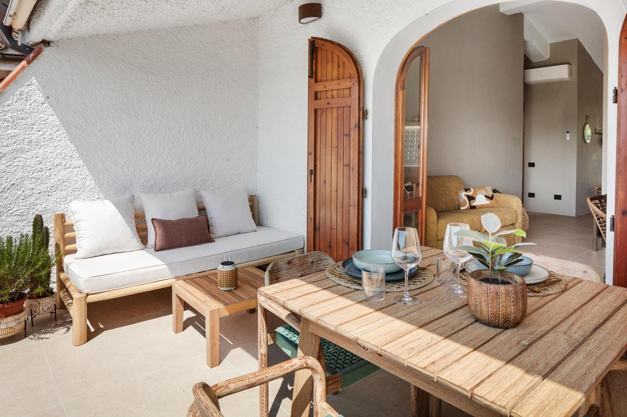 Baia Dorata Beach Apartment Porto Istana Kültér fotó